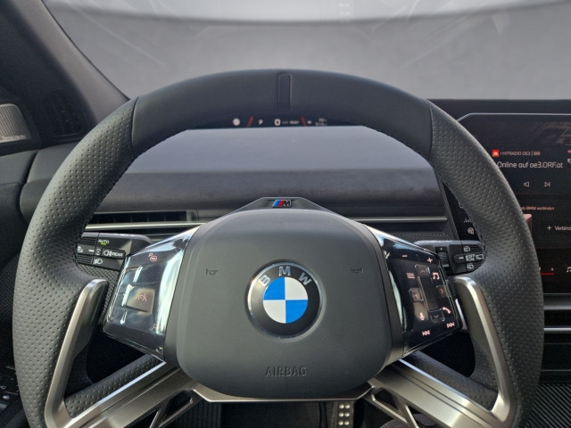 Bild 9: BMW iX3 50 xDrive