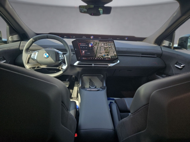 Bild 8: BMW iX3 50 xDrive