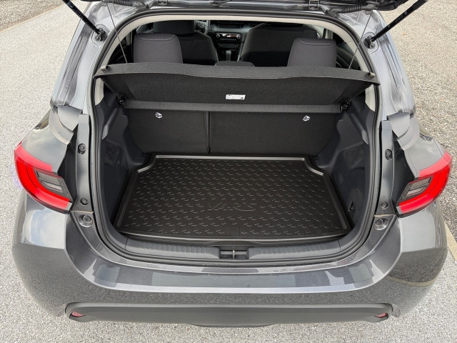 Bild 10: Toyota Yaris 1,5 116PS Active Drive + Comfort Paket + Safety Paket