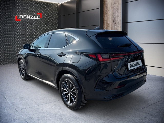 Bild 13: Lexus NX350H Executive 200PS Interior Paket + Tech + Pano