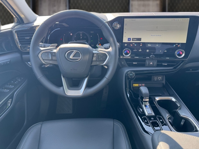Bild 4: Lexus NX350H Executive 200PS Interior Paket + Tech + Pano