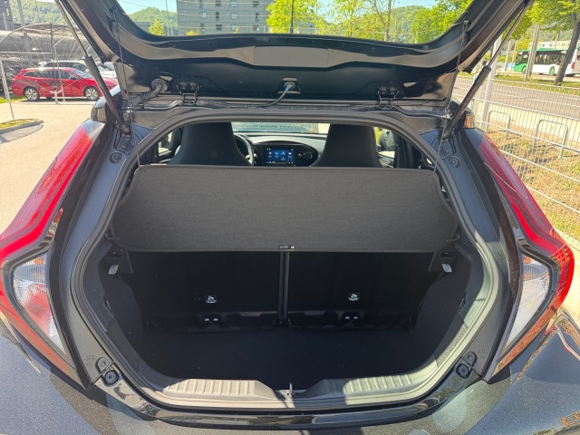 Bild 10: Toyota AYGO X 1,5 Hybrid Active