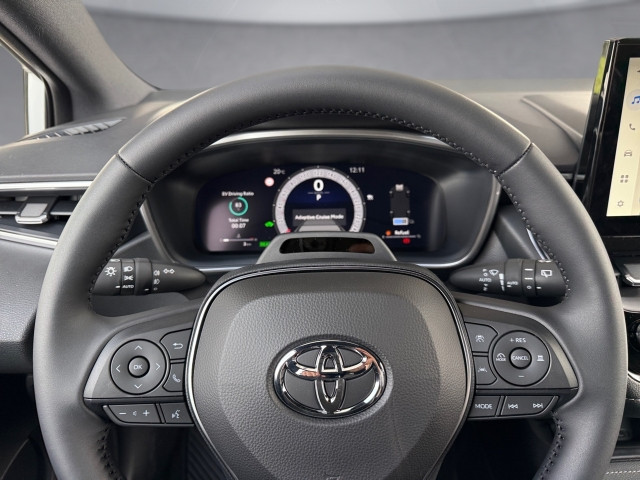 Bild 9: Toyota Corolla 1,8 l Hybrid TS,  Teamplayer