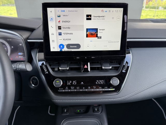 Bild 14: Toyota Corolla 1,8 l Hybrid TS,  Teamplayer