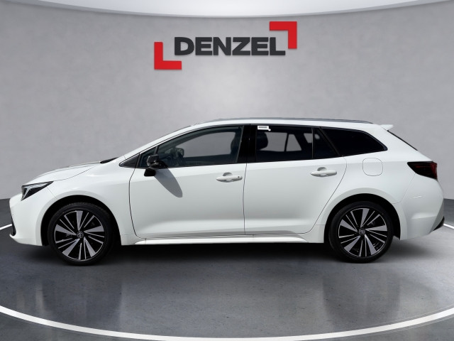 Bild 1: Toyota Corolla 1,8 l Hybrid TS,  Teamplayer