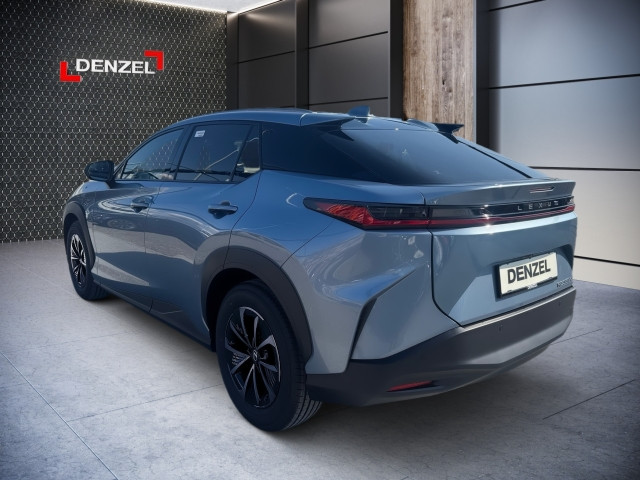 Bild 13: Lexus RZ 350e  Executive