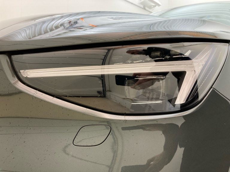 Bild 11: VOLVO PKW XC40 Plus, B3 Mild Hybrid, Benzin, Dark