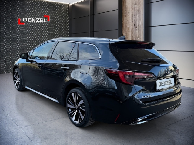 Bild 2: Toyota Corolla 1,8 l Hybrid TS,  Teamplayer