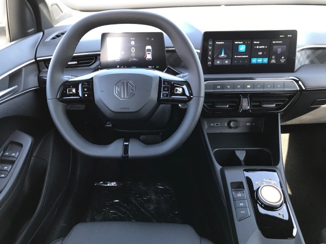 Bild 11: MG MG3 1,5 HEV Luxury MY25.5 Österreich Paket