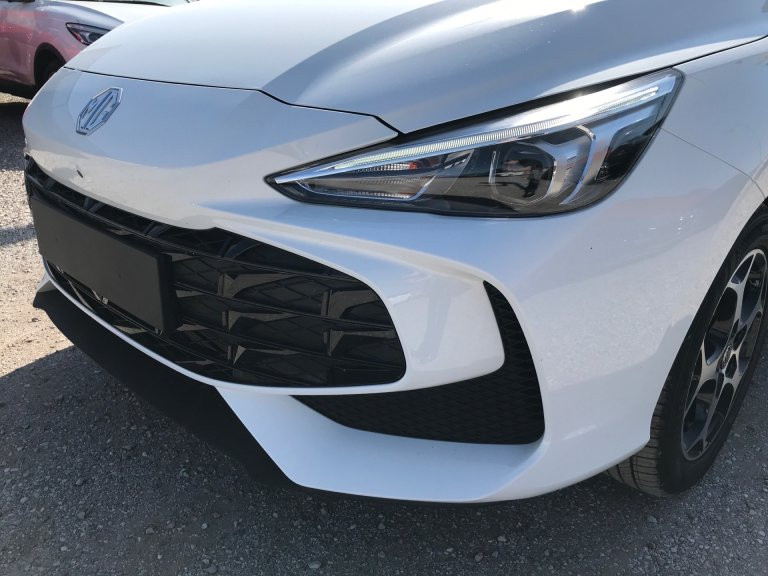 Bild 6: MG MG3 1,5 HEV Luxury MY25.5