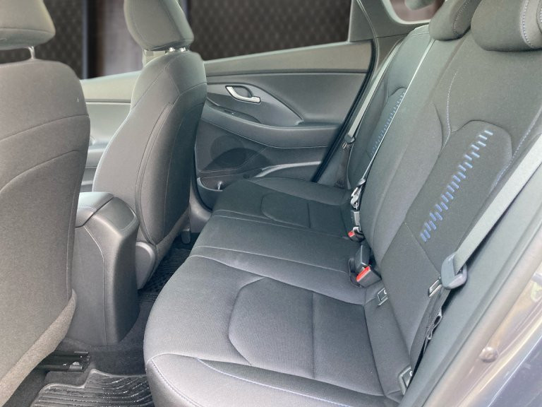 Bild 13: Hyundai i30 CW 1,0 T-GDI GO!