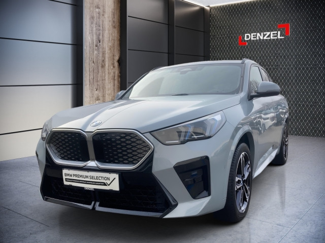 Bild 1: BMW iX2 eDrive 20 U10