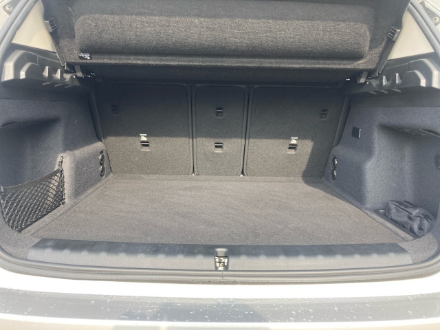 Bild 9: BMW iX1 eDrive20 U11