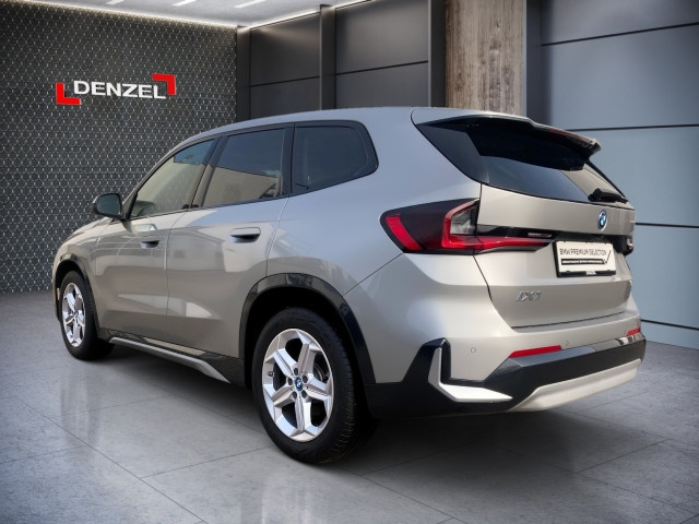 Bild 2: BMW iX1 eDrive20 U11