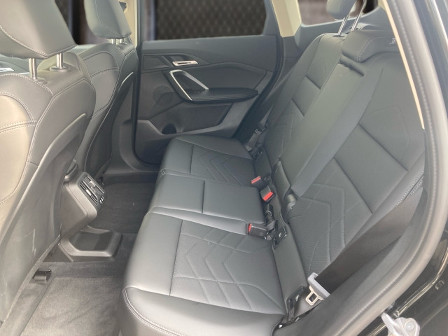 Bild 8: BMW iX1 eDrive20 U11