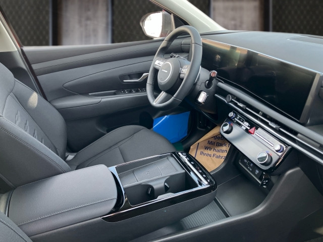 Bild 4: Hyundai Tucson NX4 Jubile 1,6 T-GDi HEV 4WD AT t6hj2