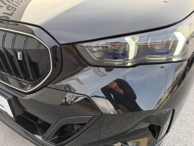 Bild 11: BMW i5 xDrive40 Touring