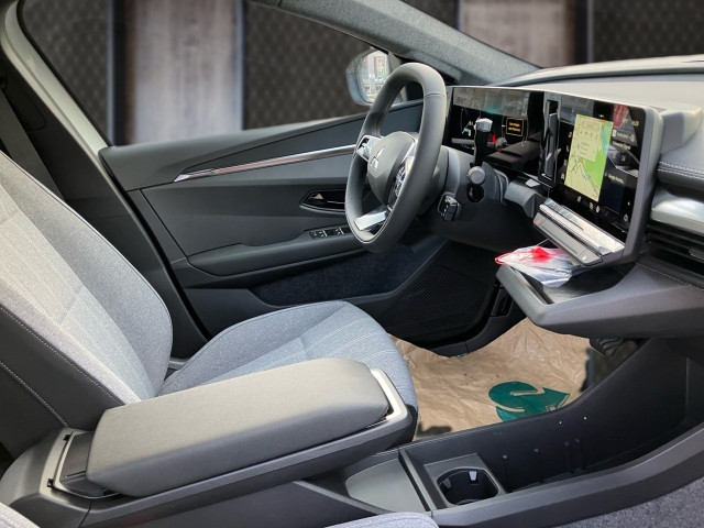 Bild 5: Mitsubishi Eclipse Cross BEV Invite 11kW LR 26