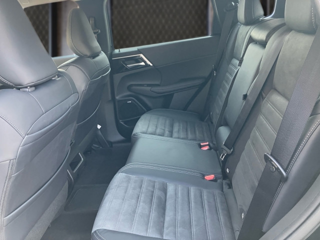 Bild 8: Mitsubishi Outlander PHEV 2,4 4WD Invite 220V AT 25