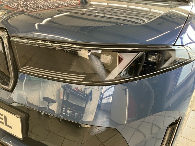 Bild 11: BMW iX3 50 xDrive