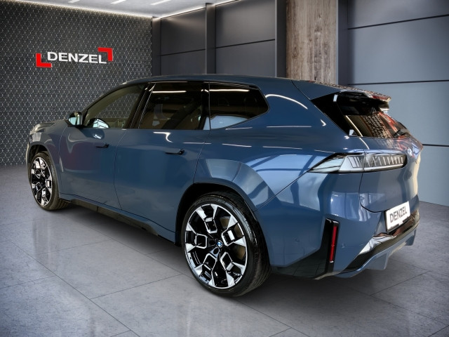 Bild 2: BMW iX3 50 xDrive