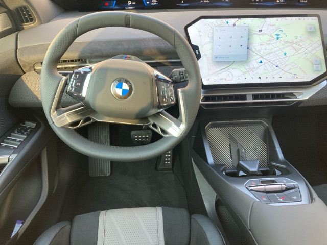 Bild 6: BMW iX3 50 xDrive