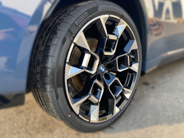 Bild 4: BMW iX3 50 xDrive