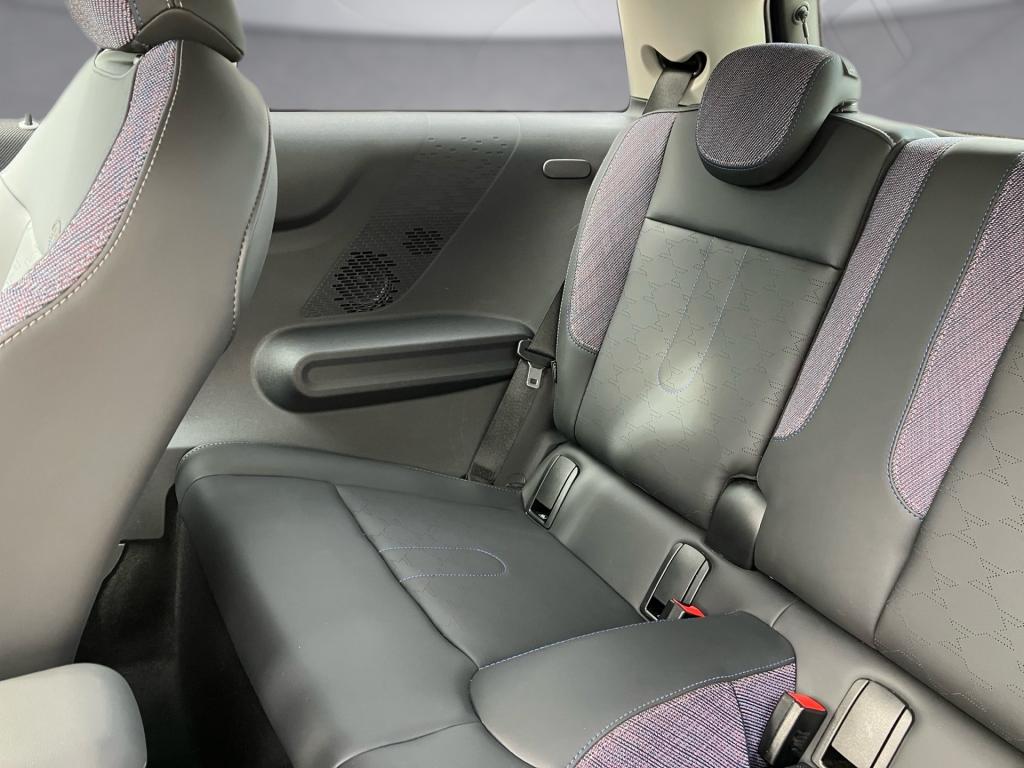 Bild 11: Mini Cooper C F66 B38