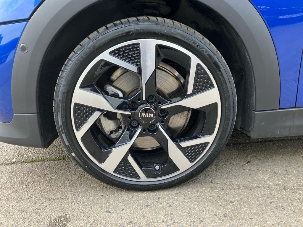 Bild 7: Mini Cooper C F66 B38