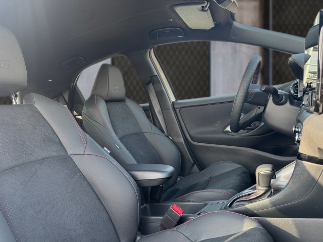 Bild 5: Toyota Yaris 1,5 130PS GR-Sport + Safety Paket + Infotainment Paket