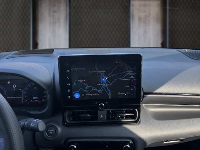 Bild 6: Toyota Yaris 1,5 130PS GR-Sport + Safety Paket + Infotainment Paket