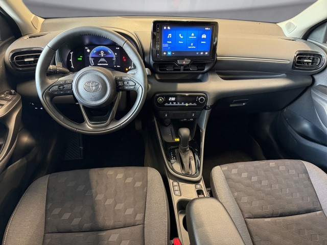 Bild 7: Toyota Yaris 1,5 116PS Active Drive + Comfort Paket + Safety Paket