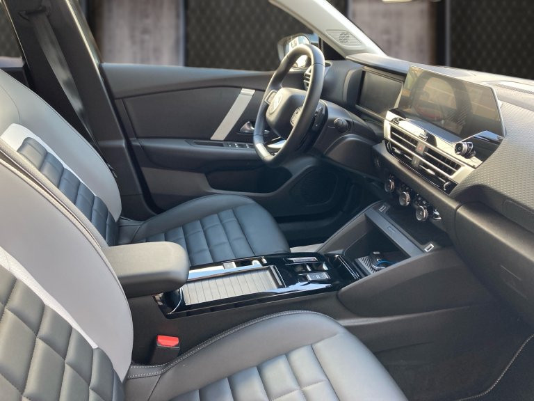 Bild 5: Citroen C4 130 S&S EAT8 Max