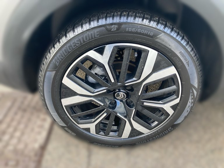 Bild 4: Citroen C4 PureTech 130 S&S EAT8 Max