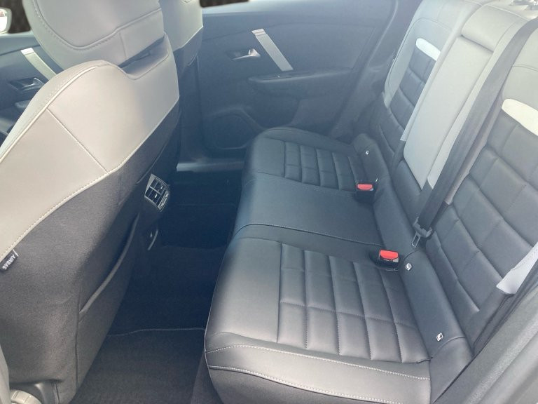 Bild 8: Citroen C4 PureTech 130 S&S EAT8 Max