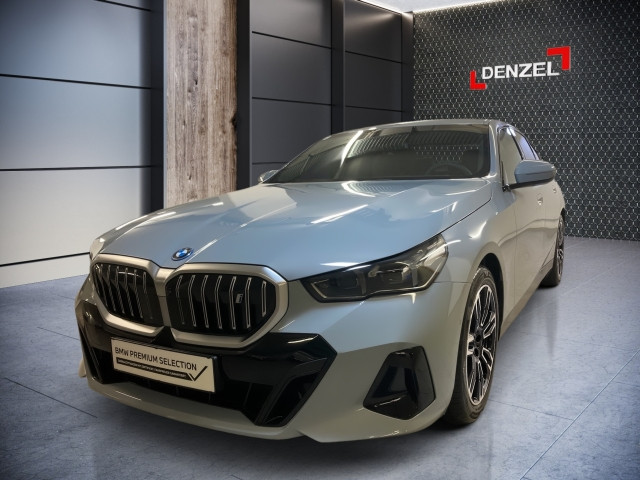 Bild 0: BMW i5 eDrive40 Limousine