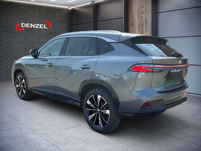 Bild 6: MG HS HEV Luxury Lenkradhzg. 25.5