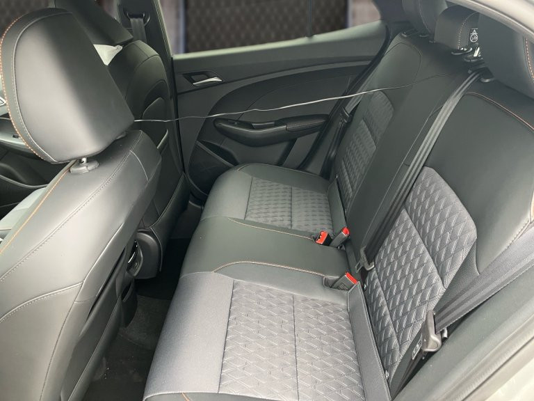 Bild 14: MG MG3 1,5 HEV Luxury MY25.5