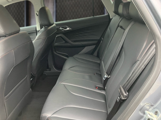 Bild 8: MG HS HEV Luxury 25.5