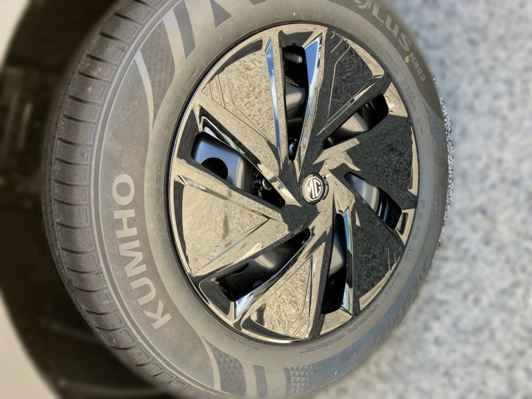 Bild 4: MG ZS HEV Select/25.5