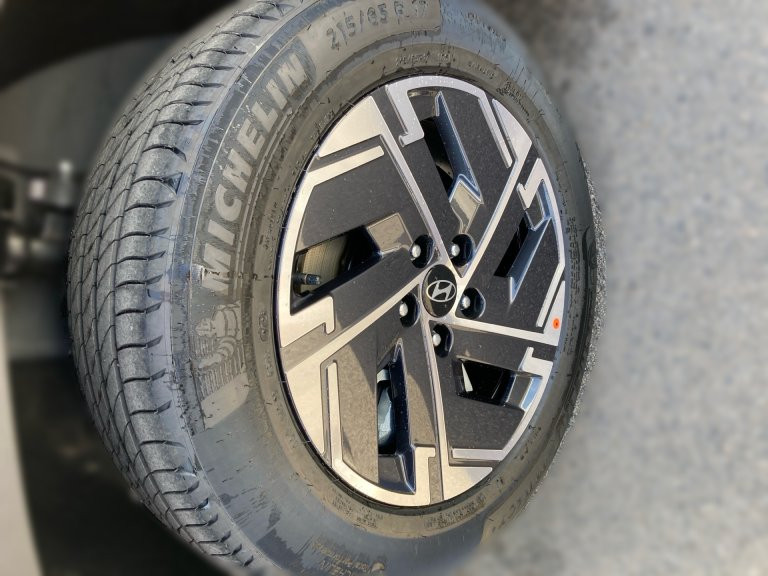 Bild 4: Hyundai Tucson NX4 Jubile 1,6 T-GDi HEV 2WD AT