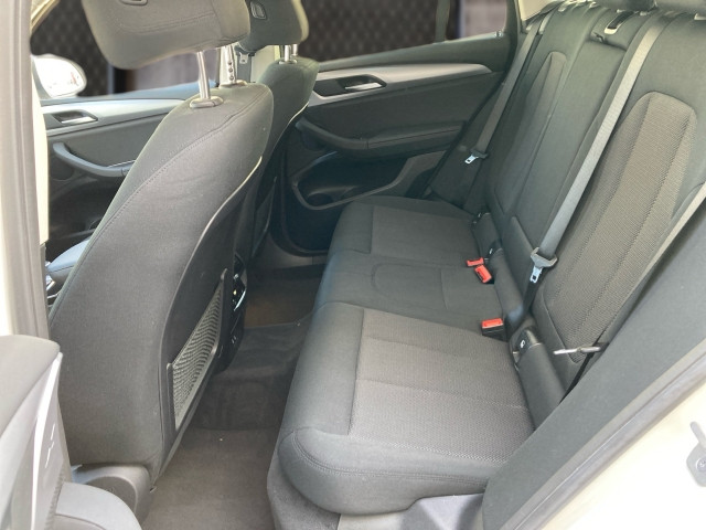 Bild 8: BMW X3 sDrive 18d Aut.