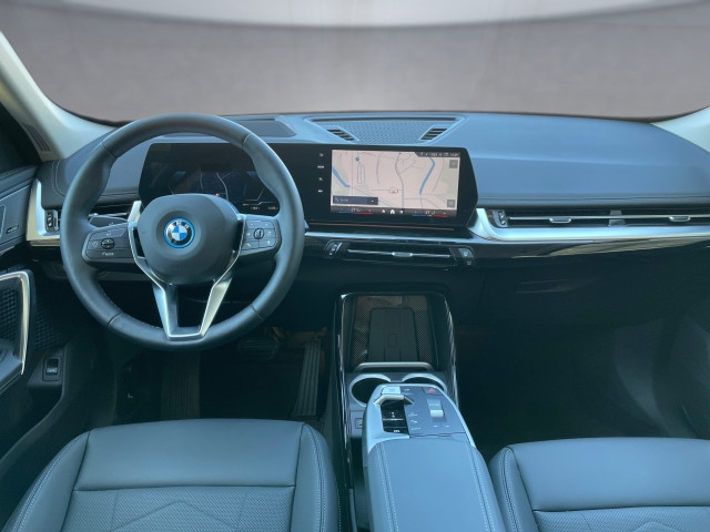 Bild 8: BMW iX1 eDrive20 U11