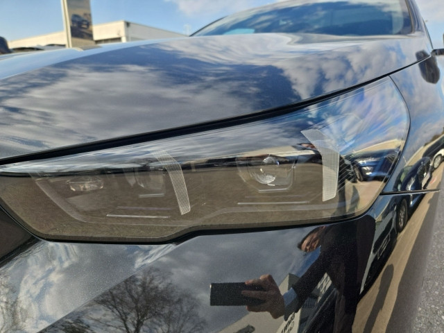 Bild 12: BMW i5 xDrive40 Touring