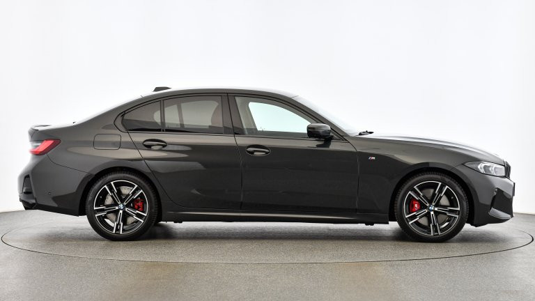 Bild 9: BMW 320i xDrive Limousin