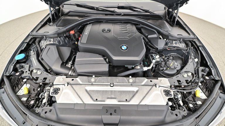 Bild 5: BMW 320i xDrive Limousin