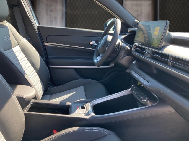 Bild 5: Jeep Jeep Avenger 4xe Upland MY25