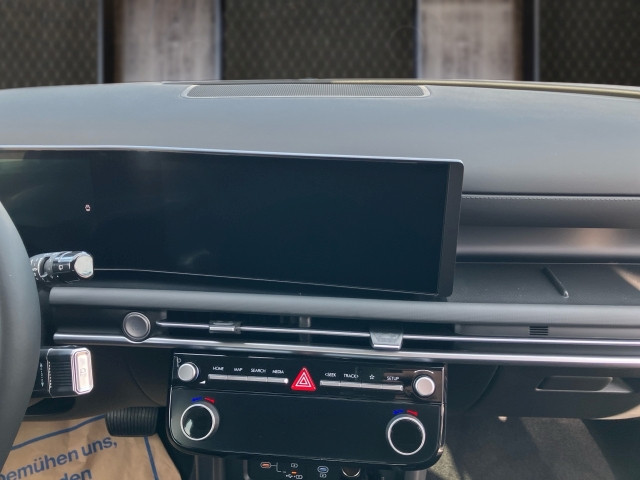 Bild 1: Hyundai Tucson NX4 Jubile 1,6 T-GDi HEV 4WD AT