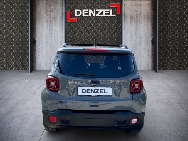 Bild 10: Jeep Renegade Plug-In 240PS 4xe Upland