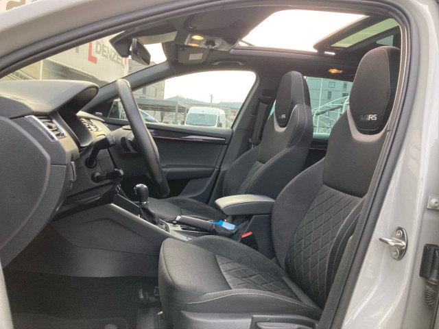 Bild 14: Skoda Octavia Combi RS 2,0 TDI 4x4 DSG